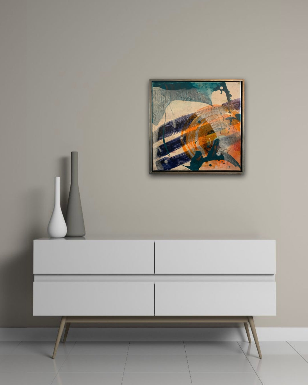 Acrylbild „Abstrakt World 3“ von Susanne Schwartinsky-Probst, abstrakte Malerei in Blau-Orange auf Leinwand mit Struktur, 60 x 60 cm, Schattenfugenrahmen.