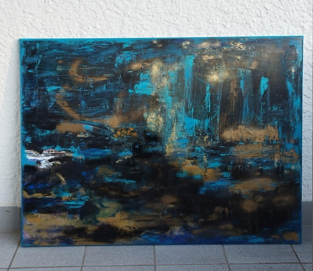 Alt-Text (barrierefrei):
Abstraktes Gemälde "Goldene Akzente" von Olga Kühn (100x80 cm). Mischtechnik auf Leinwand mit minimalistischer Farbpalette in Türkis, Gold und Schwarz.