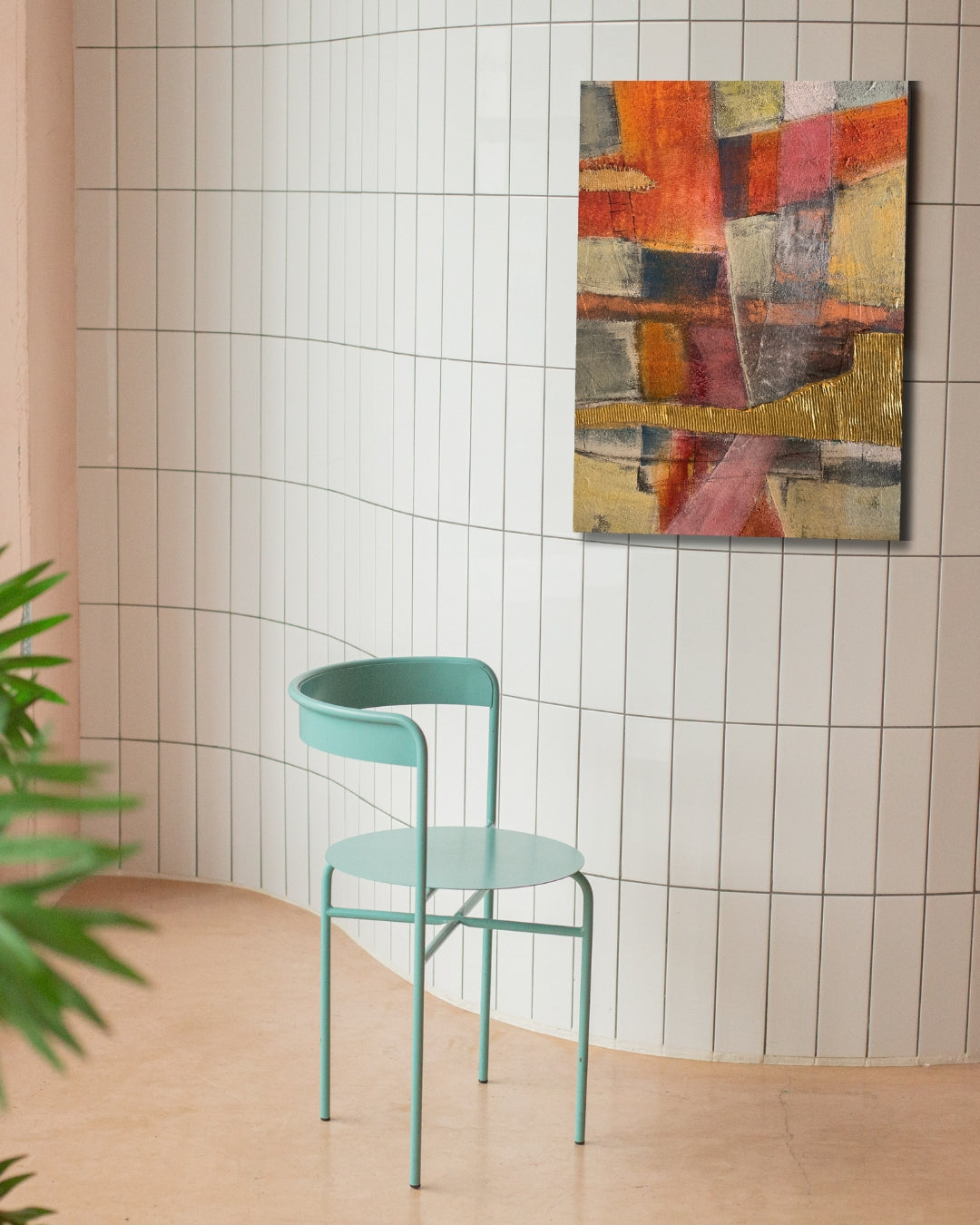 Abstraktes Gemälde „Abstractart 3“ von Susanne Schwartinsky-Probst, Acryl auf Leinwand, 90 x 60 cm, mit rotem, gelbem und grauem Farbfeld, Goldstruktur und Textilfragment.