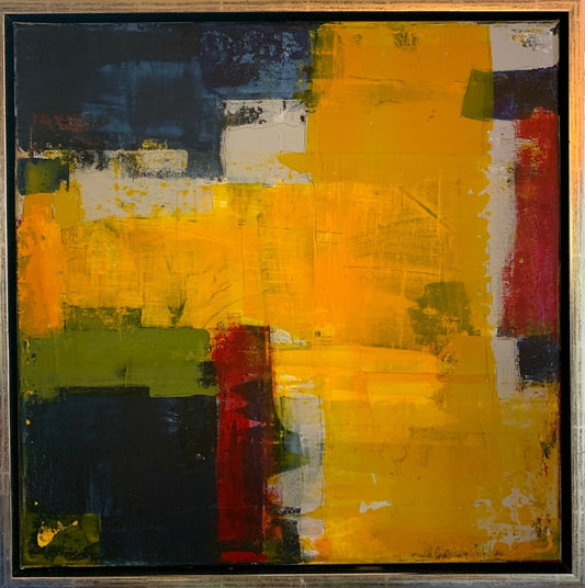 Abstraktes Acrylgemälde „Abstract World 4“ in Gelb-, Blau-, Grün- und Rottönen, strukturiert geschichtet und im silbernen Schattenfugenrahmen.