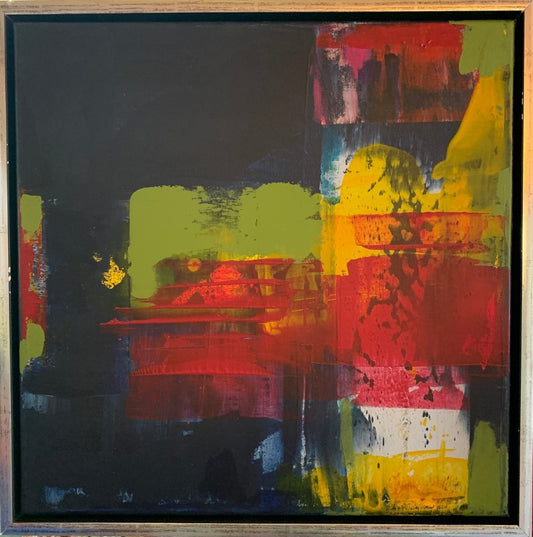 Abstraktes Acrylgemälde „Abstract World 5“ mit intensiven Rot-, Gelb-, Grün- und Dunkelblautönen, strukturreich geschichtet im silbernen Schattenfugenrahmen.