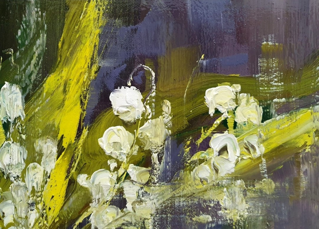 Detailfoto von: Ölgemälde von Vadim Lazarev, 50 × 60 cm. Eine dunkle Vase mit filigranen Maiglöckchen vor einem atmosphärisch gehaltenen, violett-grünen Hintergrund. Feine Details und weiche Farbverläufe verleihen dem Bild Tiefe und Ausdruck.