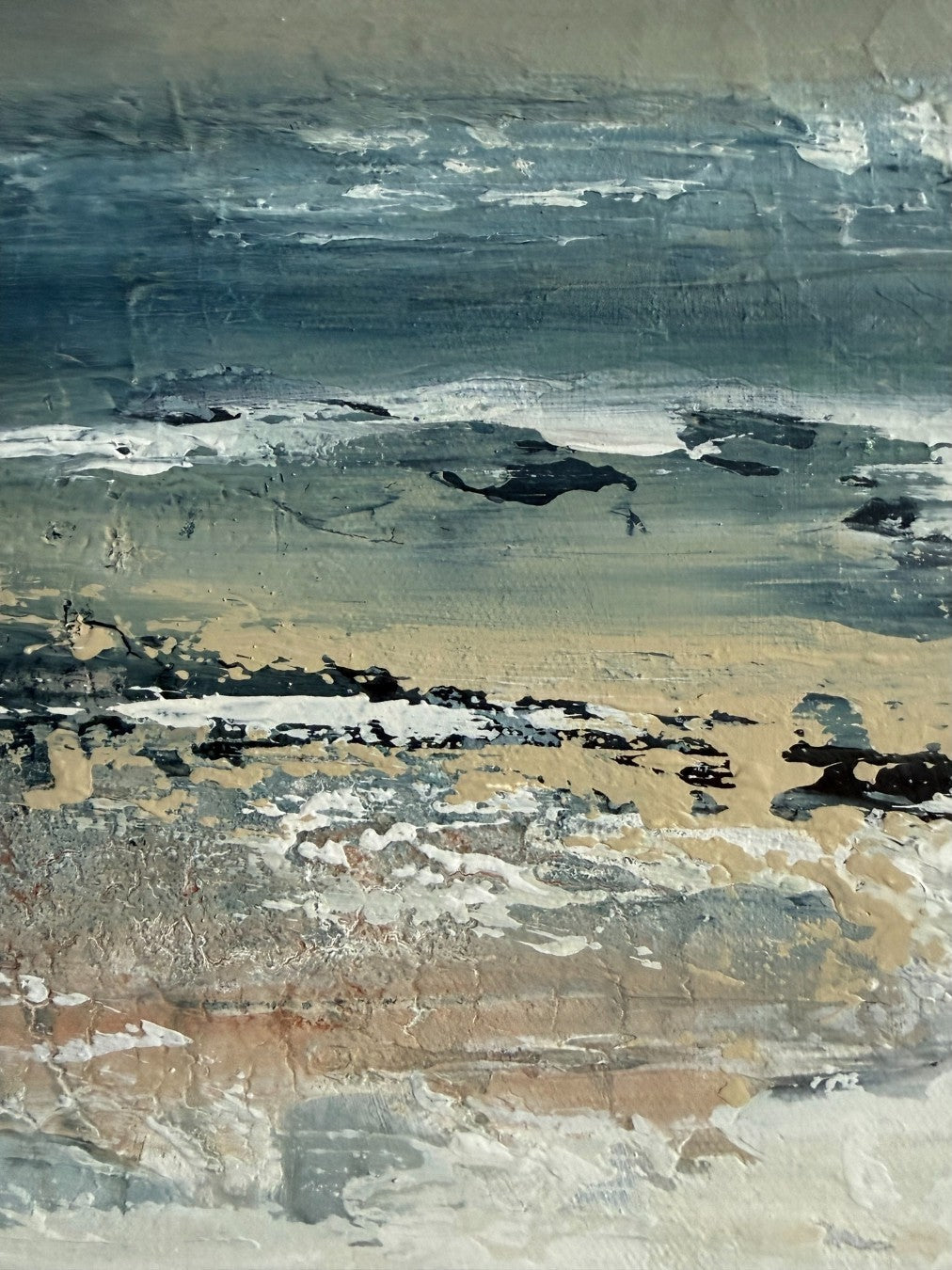 Abstraktes Acrylgemälde "Stormy times" von Sabine Hoch-Himmighofen, stürmische Meereslandschaft mit dunklem Himmel und aufgewühlter See, 60x60 cm.