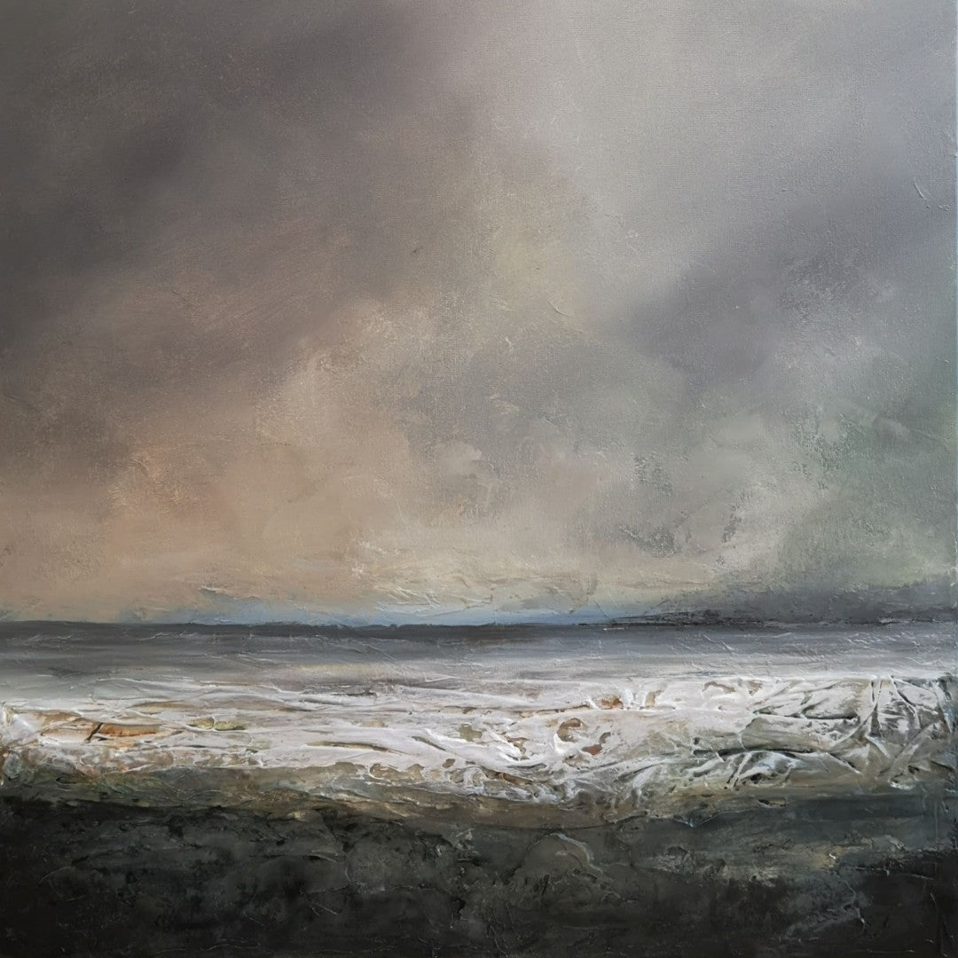 Abstraktes Mixed Media Gemälde "Kwade Hoek 2" von Sabine Hoch-Himmighofen, expressive Meereslandschaft mit Struktur und dunklen Tönen, 60x60 cm.