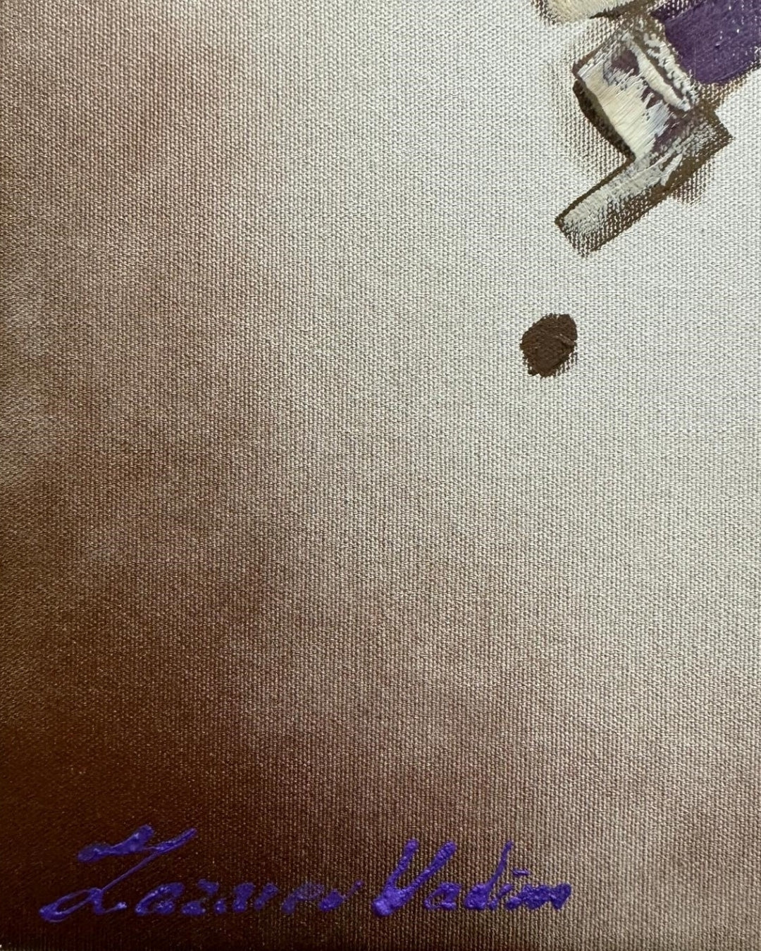 Detailaufnahme zu: xpressives Ölgemälde „Charme“ von Vadim Lazarev (80 × 80 cm). Porträt einer Frau mit intensiven Blick, umgeben von dynamischen Pinselstrukturen in erdigen und violetten Farbtönen.