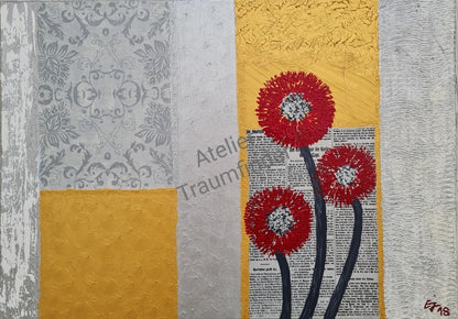 Querformatiges Gemälde mit Art Deco-Elementen. Collage aus strukturierten Flächen, floralem Muster, Zeitungsausschnitten und goldenen Akzenten. Drei rote Blüten mit schwarzen Stielen. "Simple eleganc" von Esther Janssen.