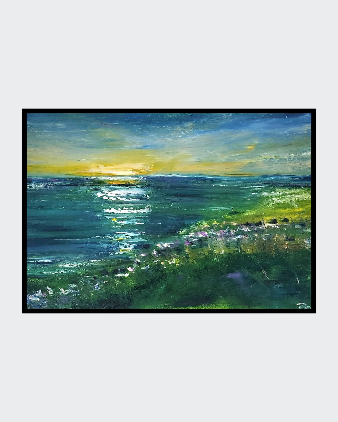 Abstraktes Ölgemälde "Rügen" von Petra Erengil, 70x100 cm. Landschaftsbild mit Sonnenuntergang über dem Meer, grüne Dünen und abstrakte Blumen. Abstrakte Meereslandschaft.