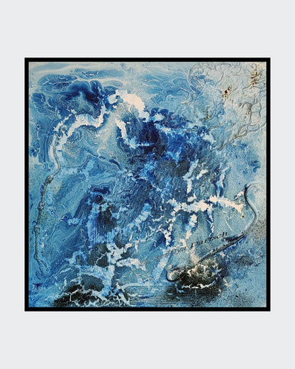 Abstraktes Gemälde „Meereswunden“ von Smillya Dartsch – in Blautönen, mit plastischen Strukturen, die die Verletzlichkeit der Meere symbolisieren.