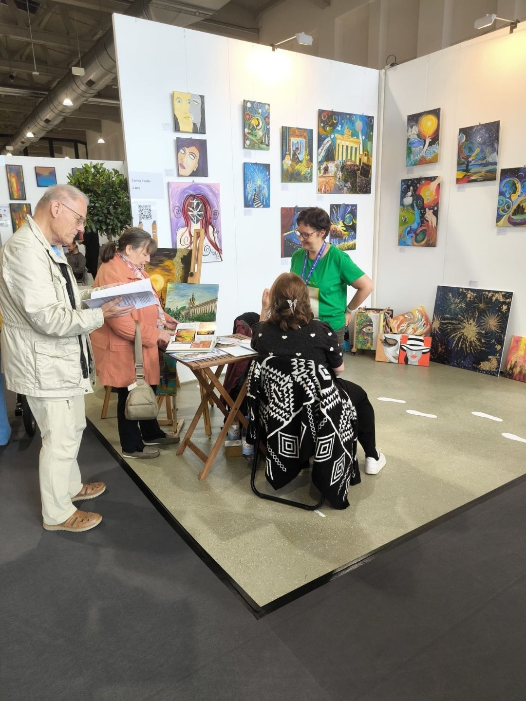 Foto einer Ausstellung von Carina Teufel.