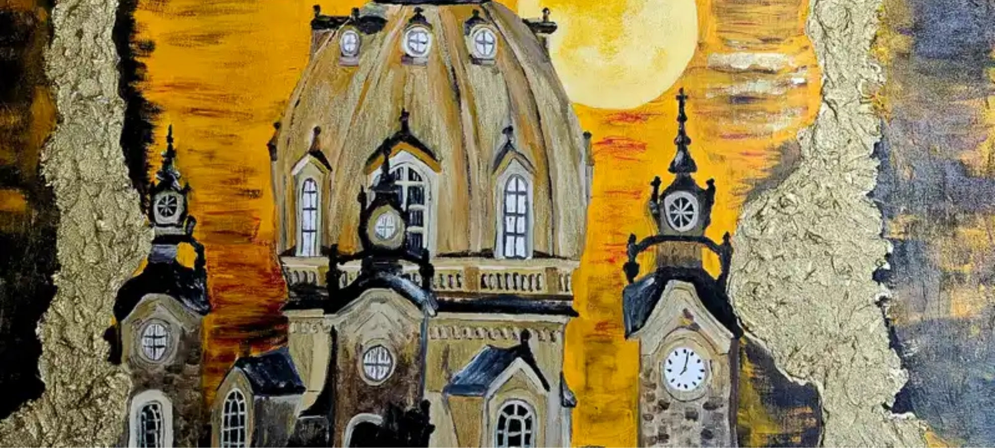emälde "Frauenkirche Dresden bei Mondschein" von Carina Teufel. Eine expressive Darstellung der Dresdner Frauenkirche unter einem leuchtenden Vollmond, mit goldenen, texturierten Rändern, die den Himmel umschließen.